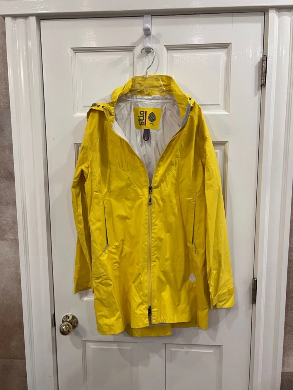 Stio Modis Rain Trench - Women’s Large Yellow - Picture 4 of 14
